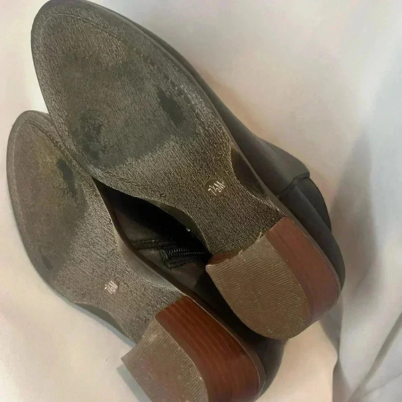 Crown Vintage Tabitha Leather Booties size 7.5 m - Picture 5 of 6